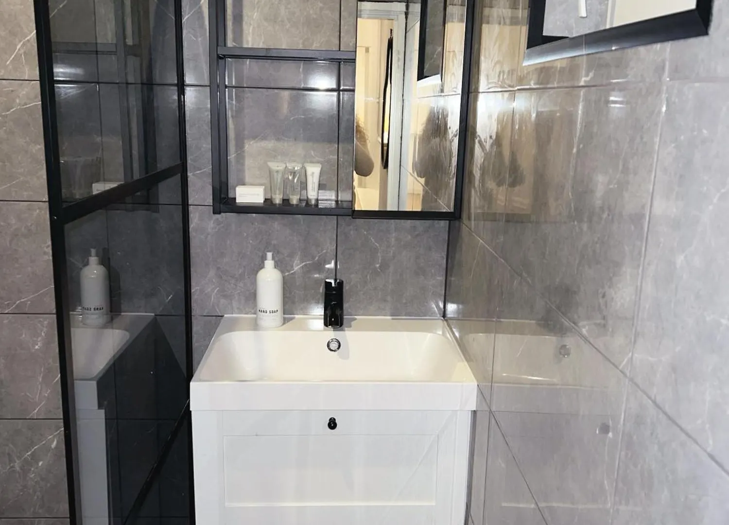 Domcity Apt Near Amsterdam Utrecht